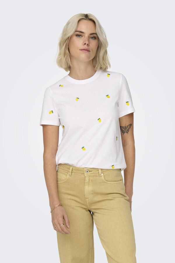 Only short sleeve shirt with embroidered details white