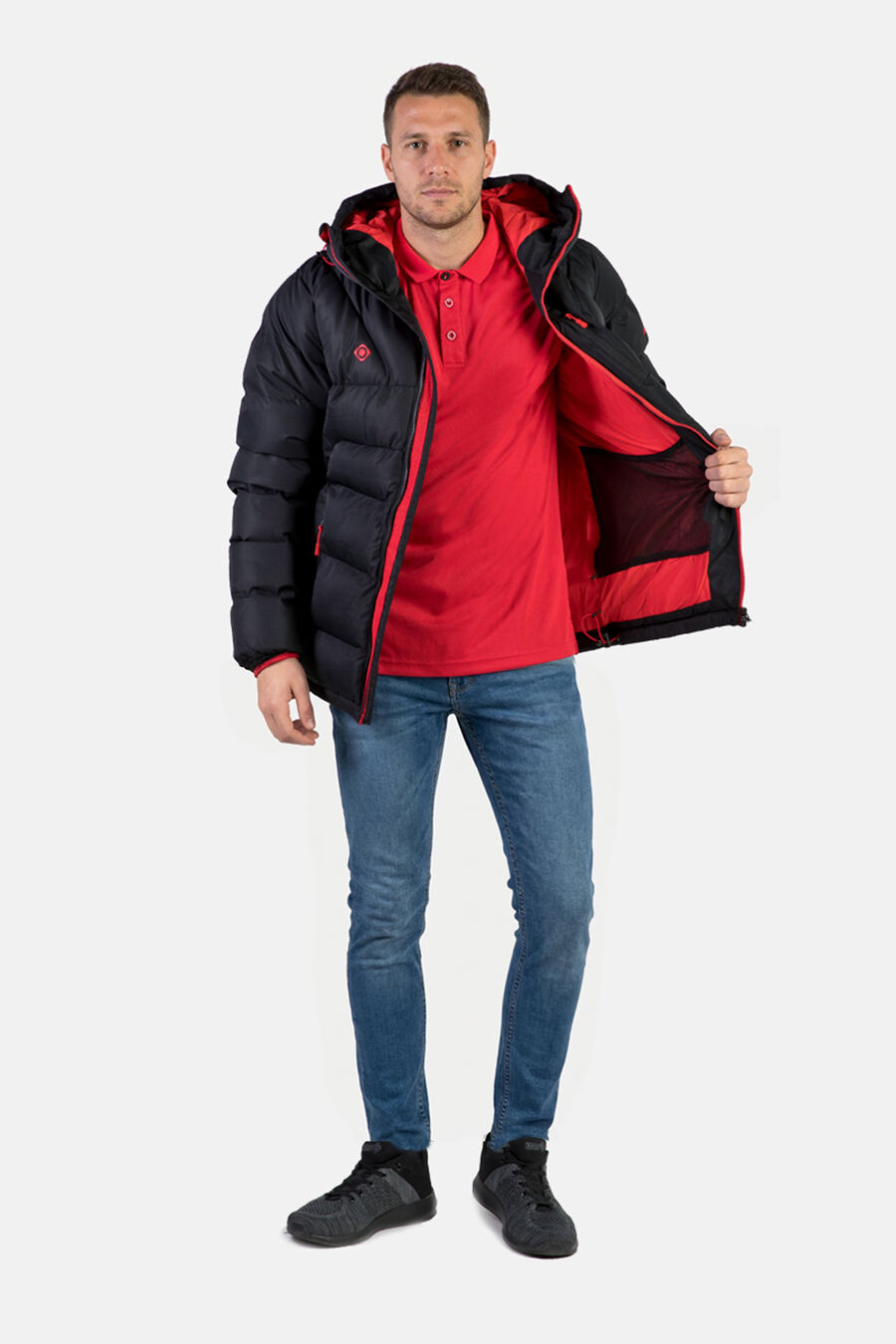 Chaqueta rellena de fibra repelente al agua