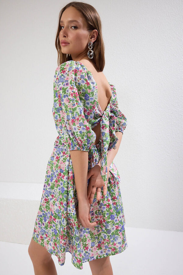 Trendyol Vestido mini lazo blanco