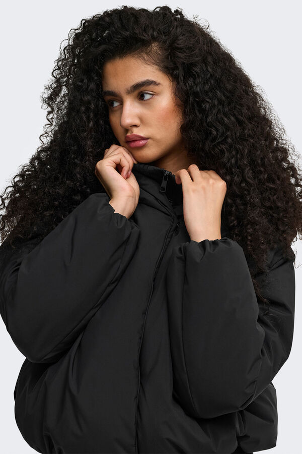 Only Kurze gesteppte Jacke Schwarz