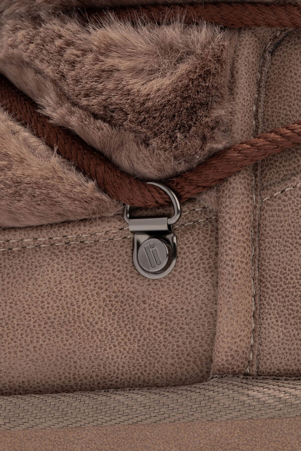 D. Franklin Low Nordic ankle boots with fur lining nude