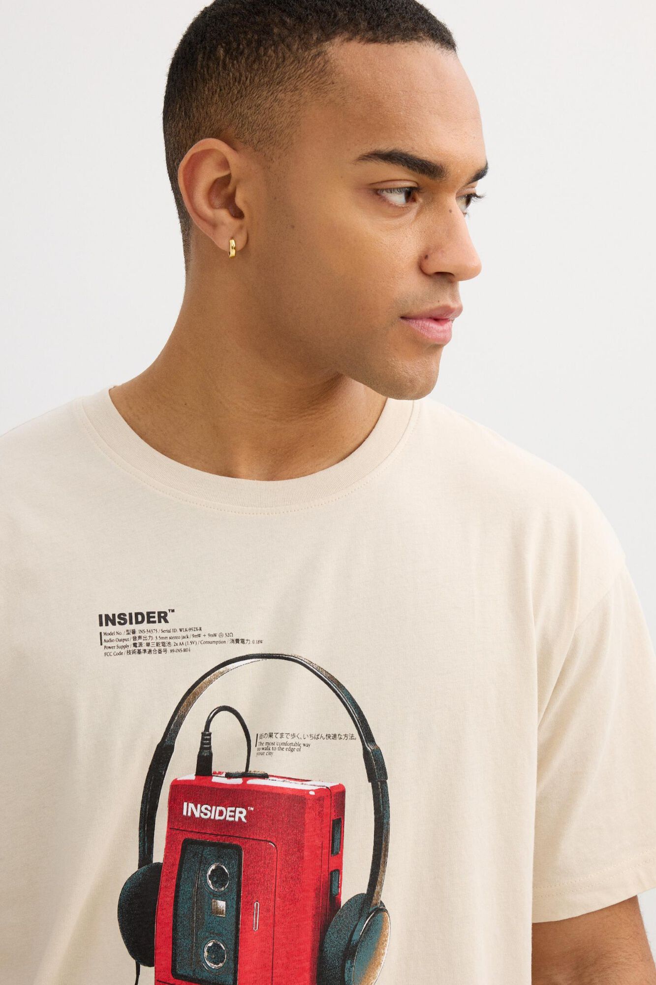 Inside T-shirt Walkman retro