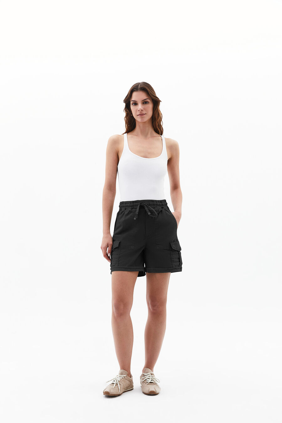 Bermuda con bolsillos ajustable