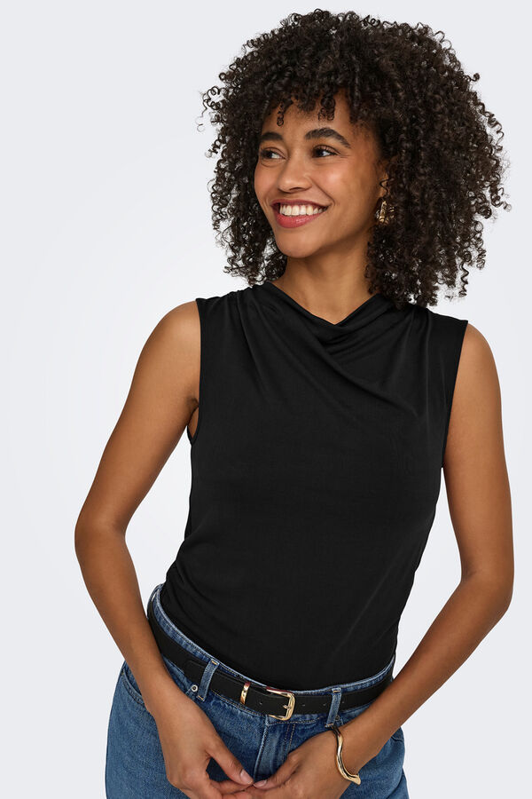 Only Top cuello drapeado negro