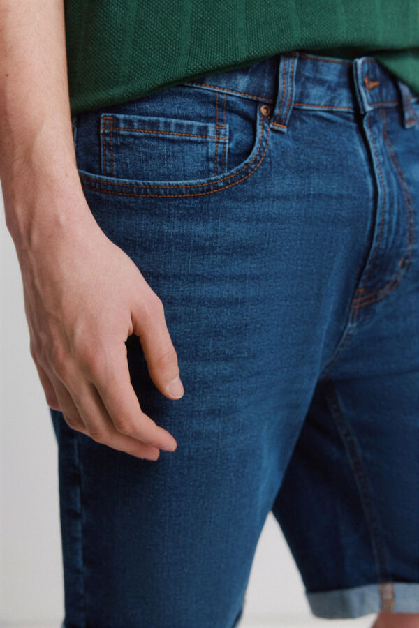 Springfield Dark wash basic slim fit denim Bermuda shorts blue