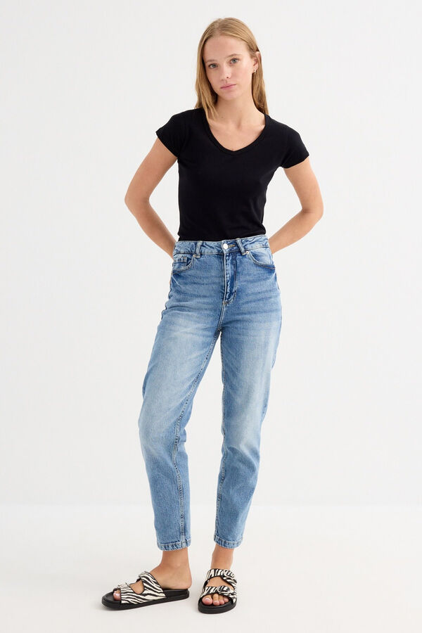 Inside V-neck T-shirt black