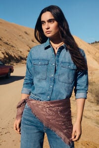 Springfield Denim shirt with cotton pockets