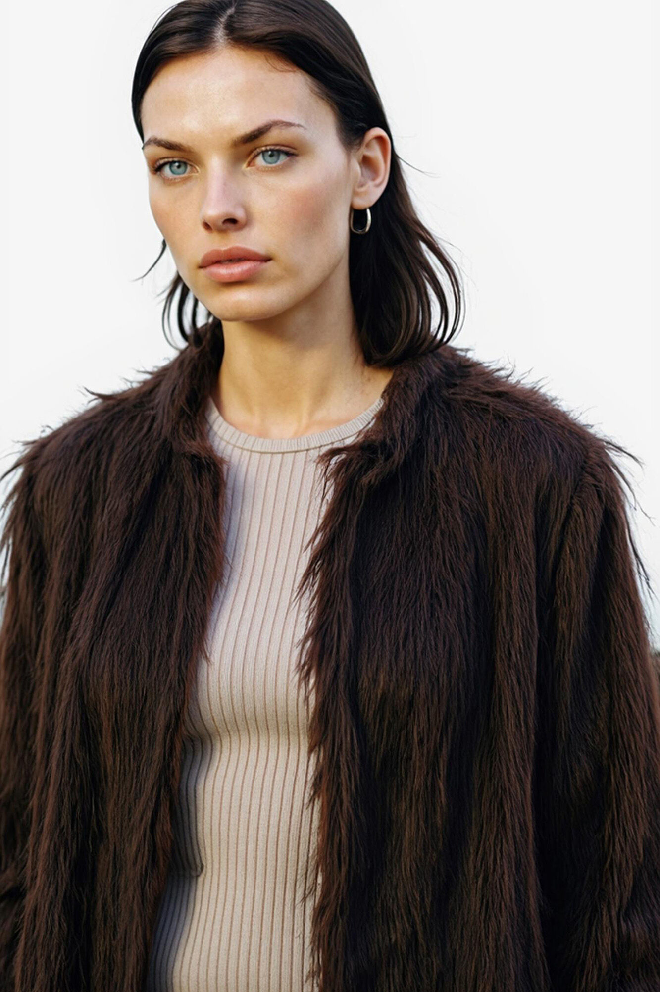 DeFacto Abrigo efecto pelo