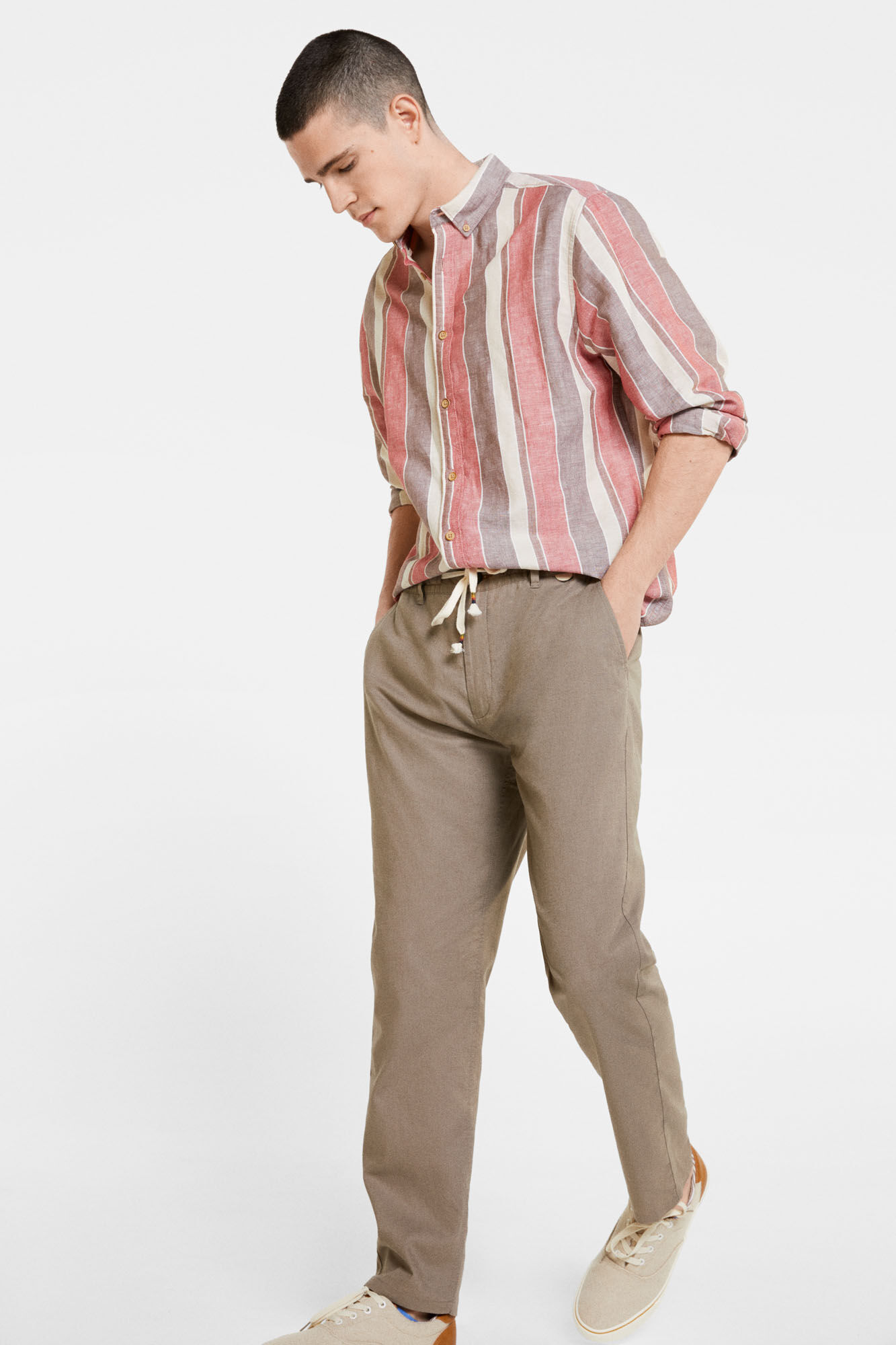 Chinos for Men | New Collection | Springfield