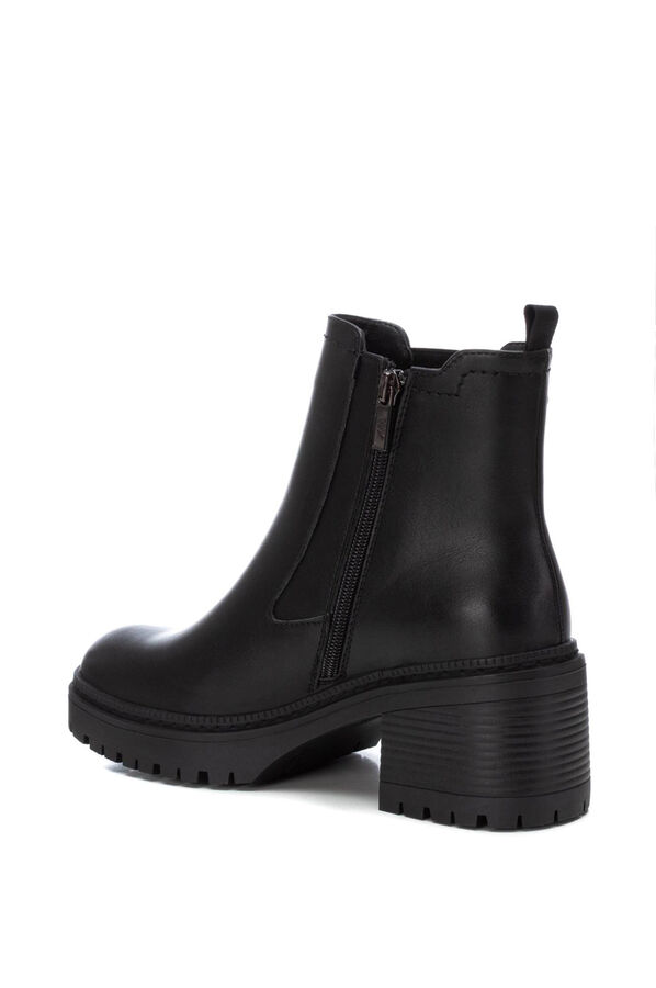 XTI Chelsea Boot Crna