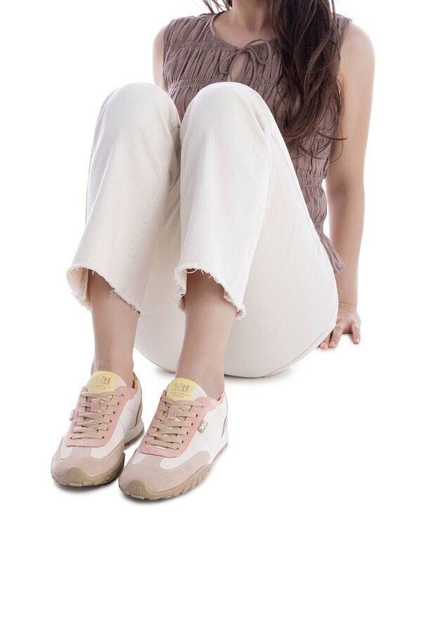 XTI Lace-up trainers brown