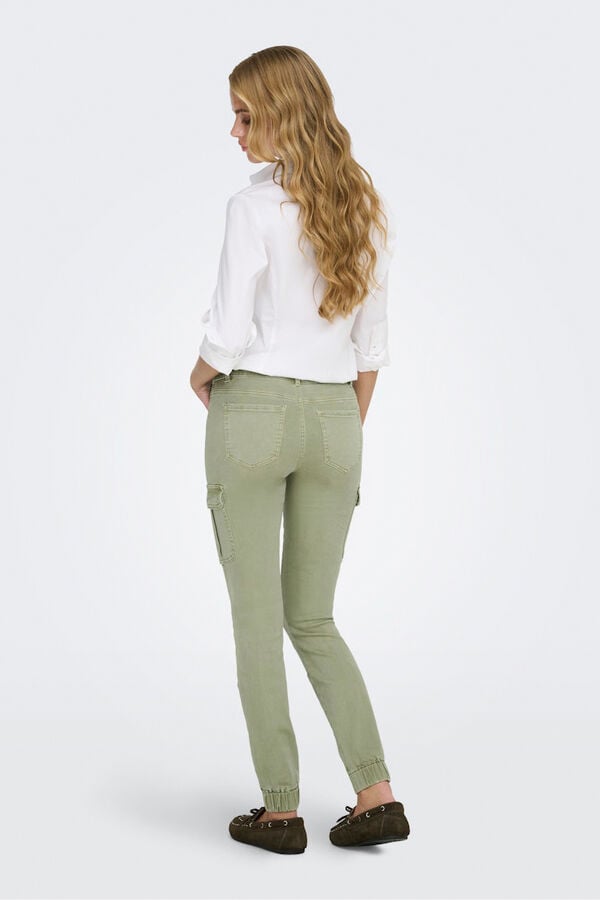 Only Cargo slim fit trousers green