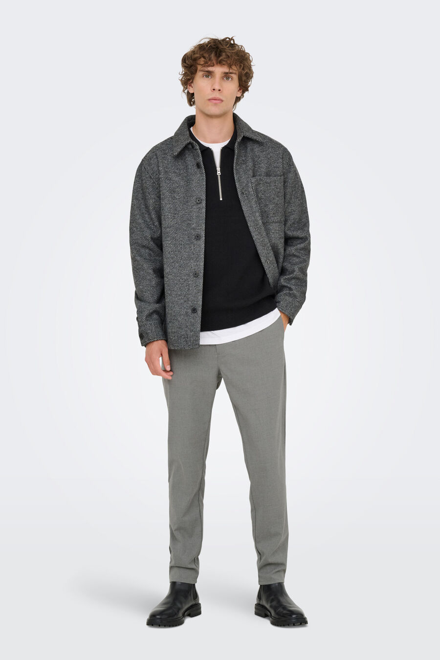 Pantalón largo regular fit