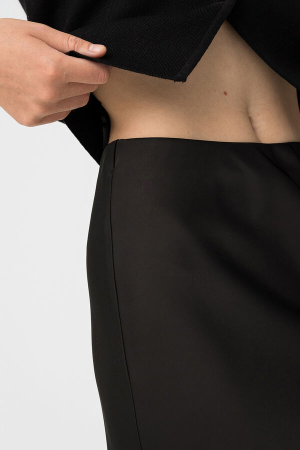 Tiffosi Skirt Midi Satin-Finish Crna