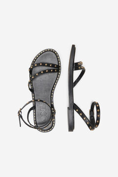 Only Sand&aacute;lia rasa com tachas