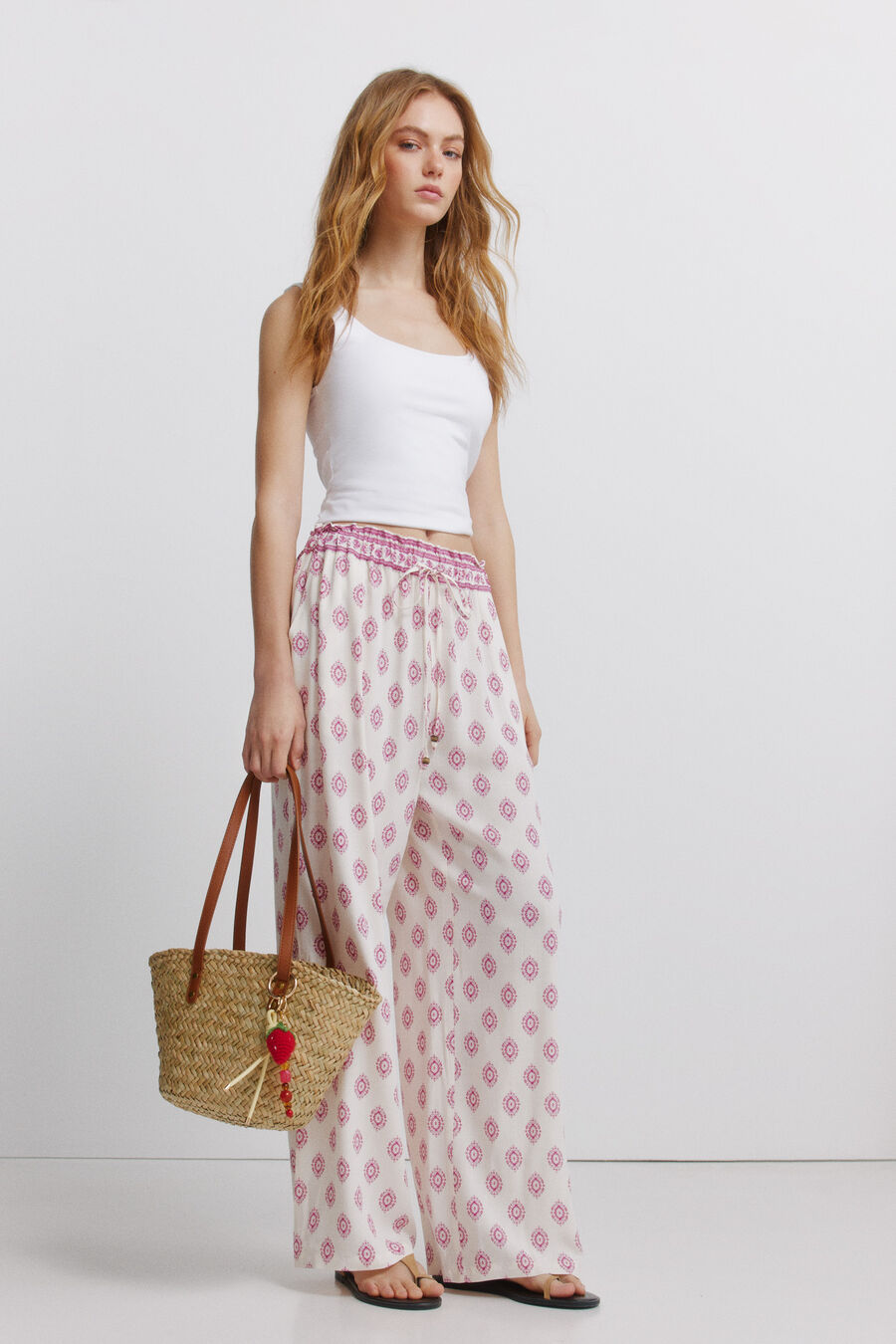 Pantalón estampado rústico cordón