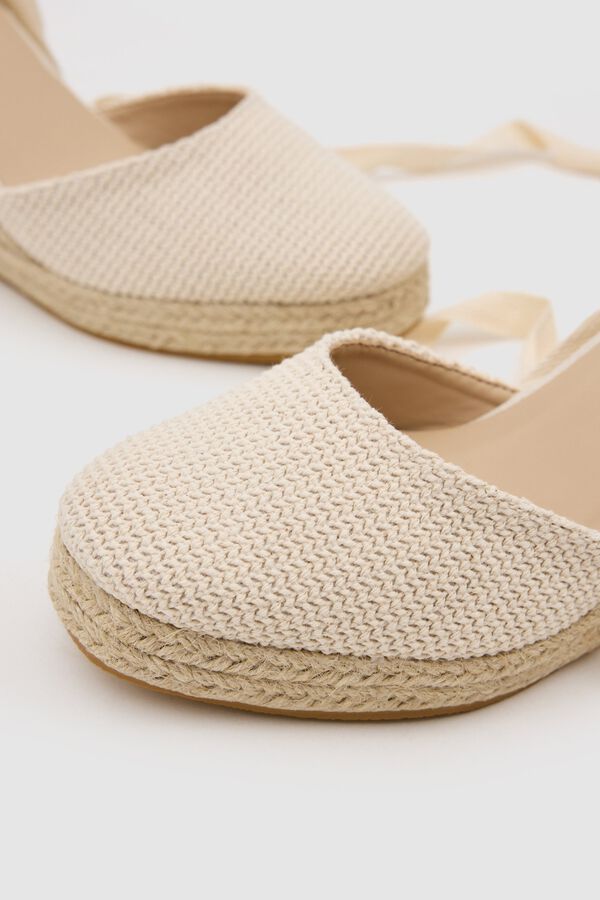 Inside Crochet canvas jute wedges brown