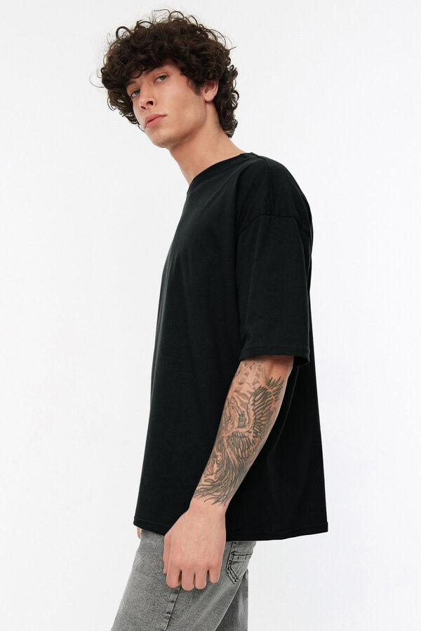 Trendyol Short-sleeved T-shirt black