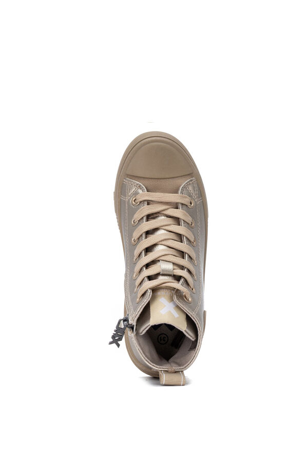 XTI Faux leather ankle boot with zip fastening printed