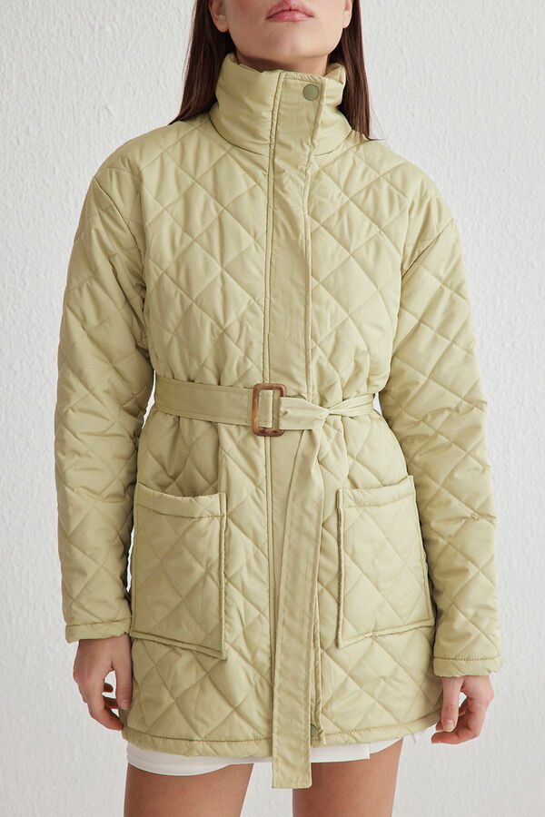 Trendyol Abrigo acolchado verde