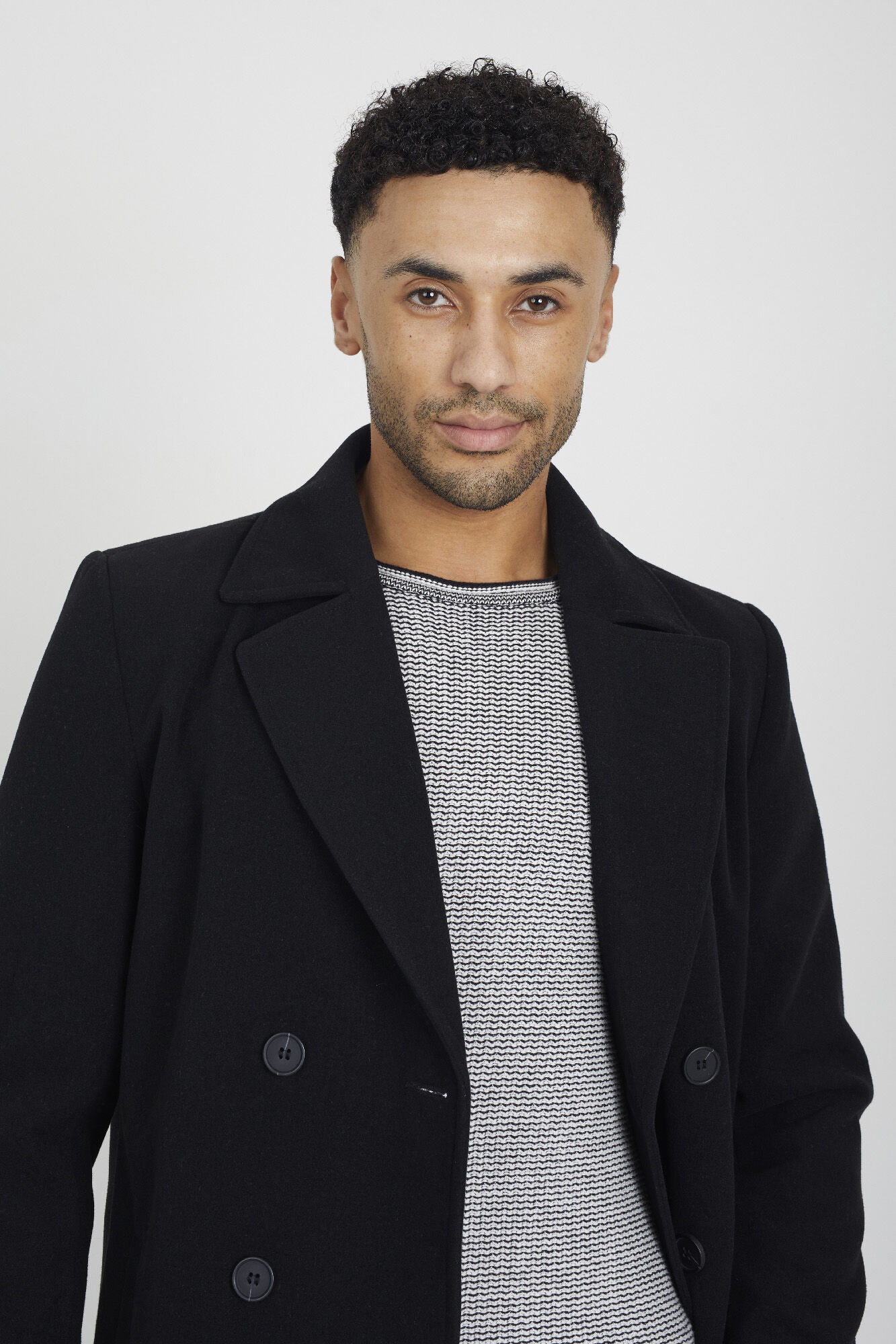 Brave Soul Abrigo con cierre de botones