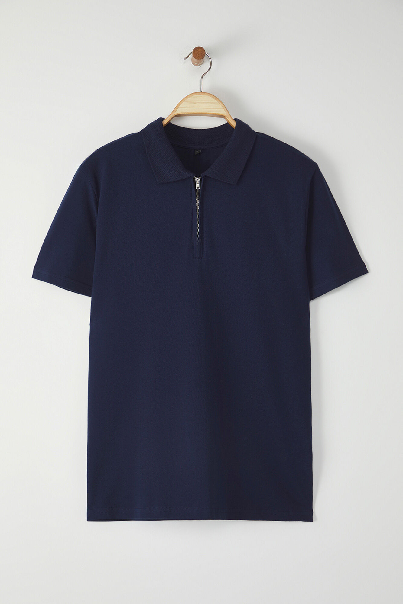 Trendyol Polo de manga corta y cremallera