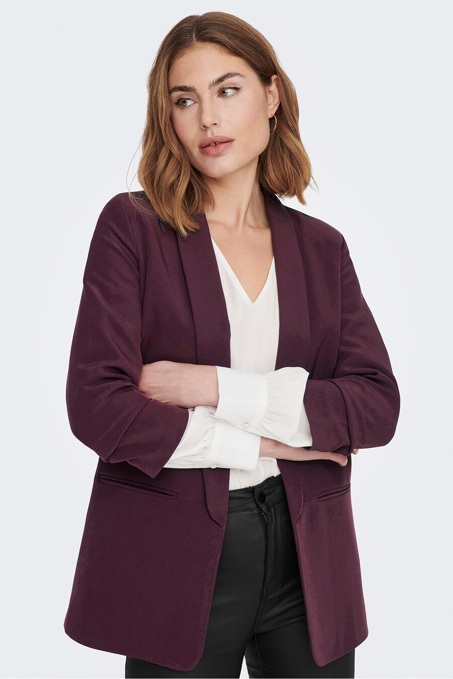 Blazer abierta manga remangada