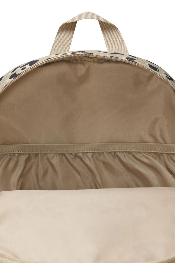 converse leather backpack brown 10024562-A01 Premium Straight Edge Backpack Unisex Beige, Beige, One Size, BACKPACK : Buy Online at Best Price in KSA Large main compartment with zipper closure Converse Go 2 Patterned Backpack