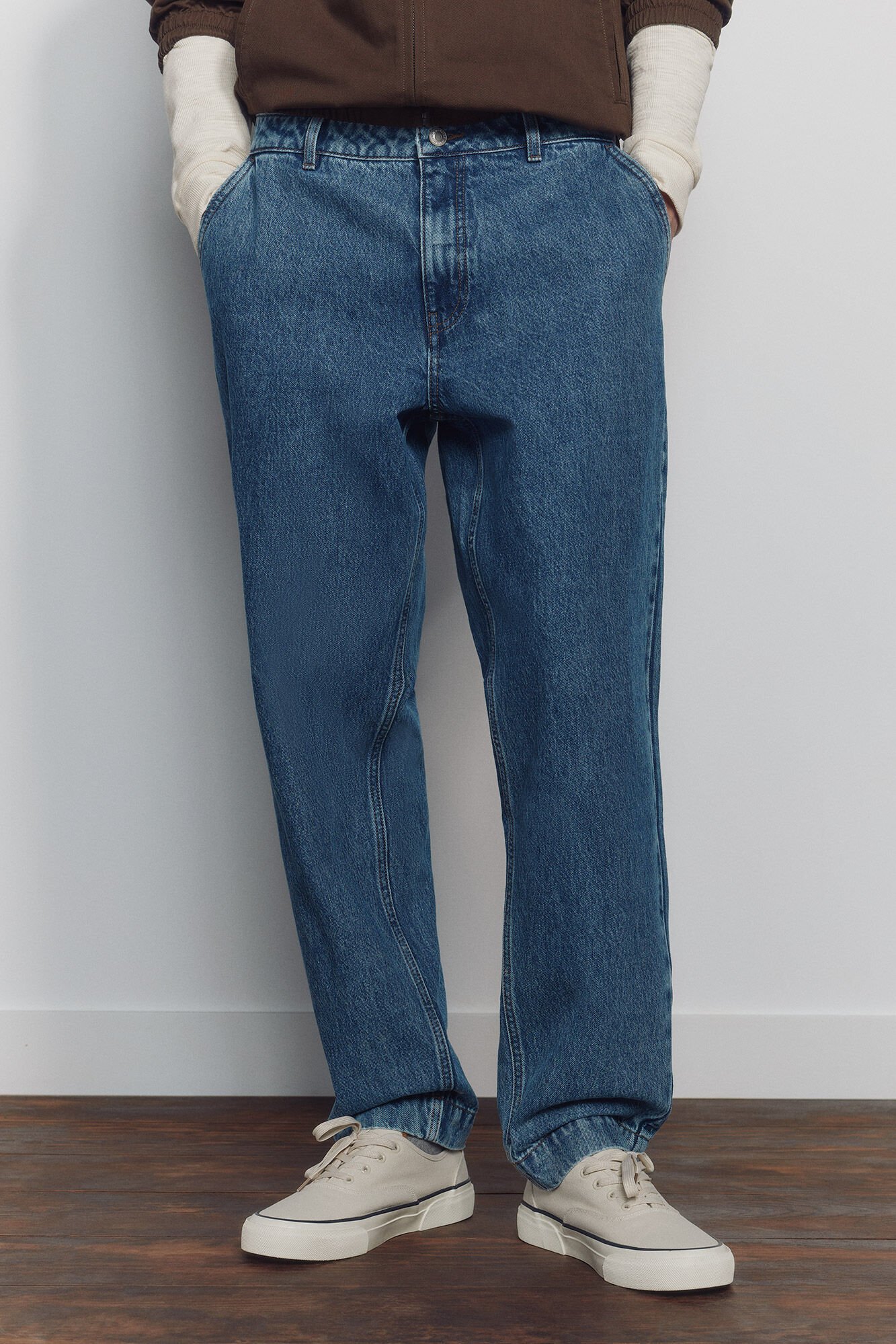 Springfield Overdyed relaxed fit chino jeans