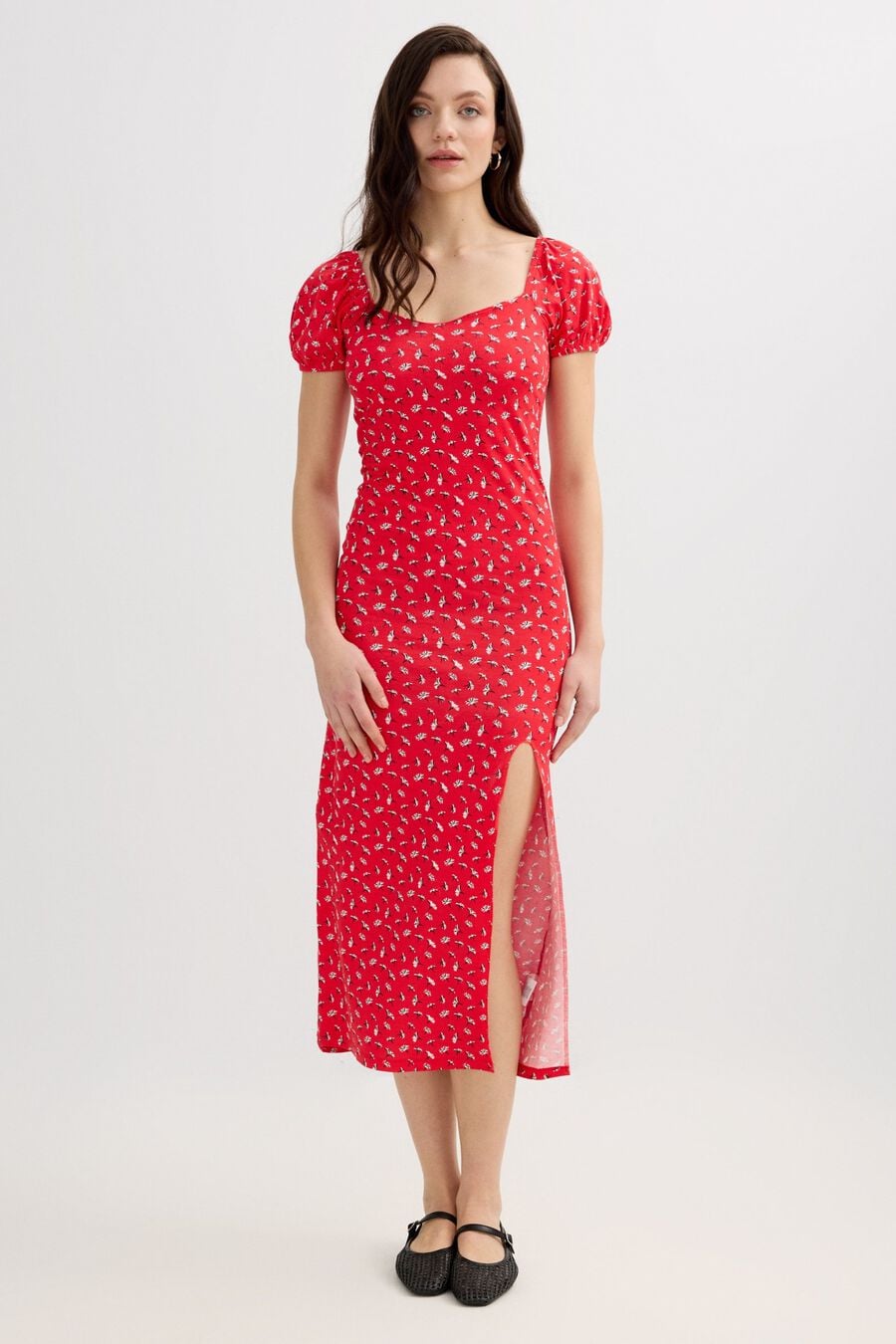 Vestido midi manga corta