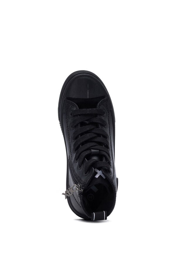 XTI Faux leather ankle boot with zip fastening black