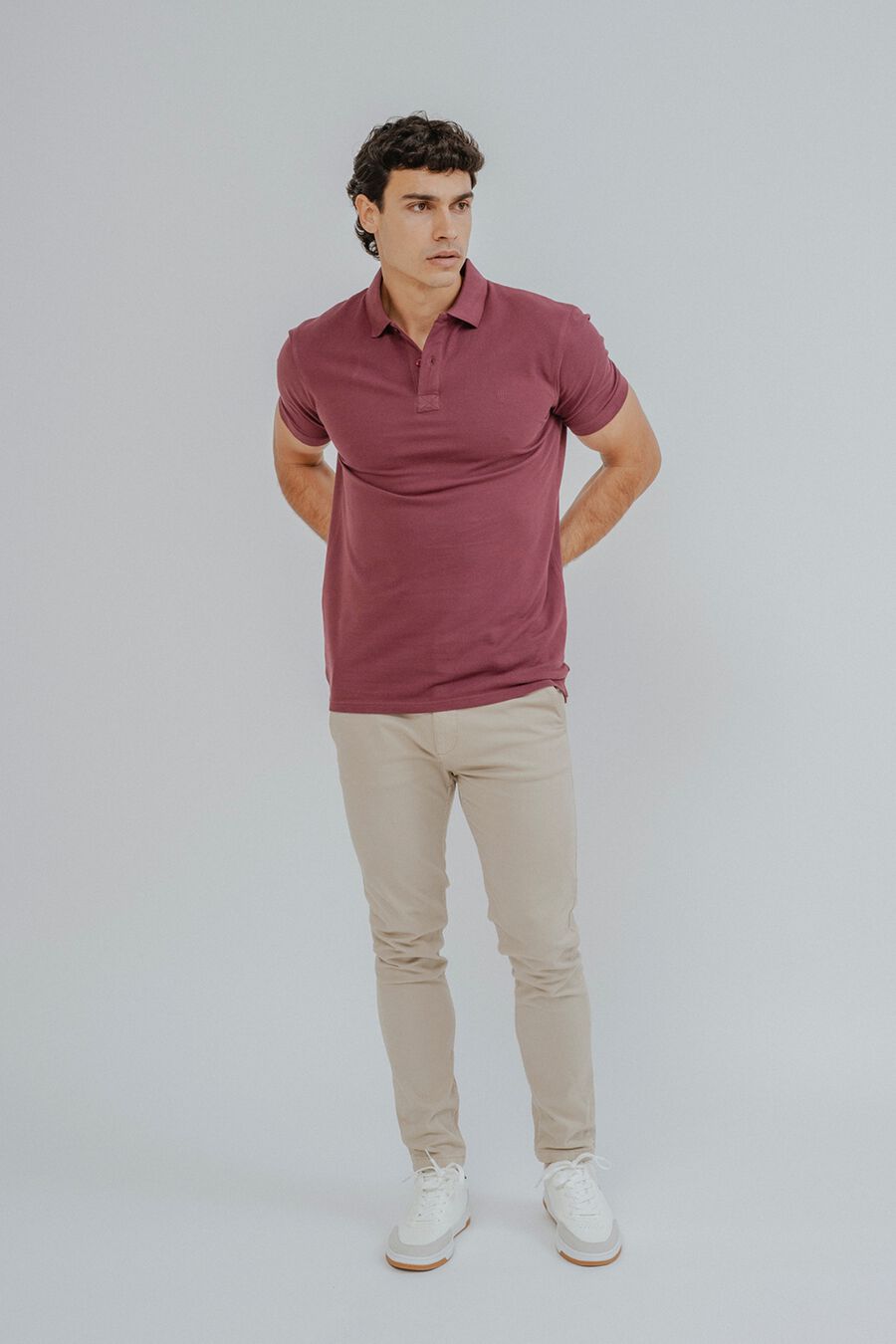 Polo básico