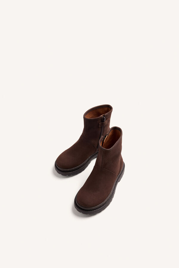 Gioseppo Leather zip fastening boots nude