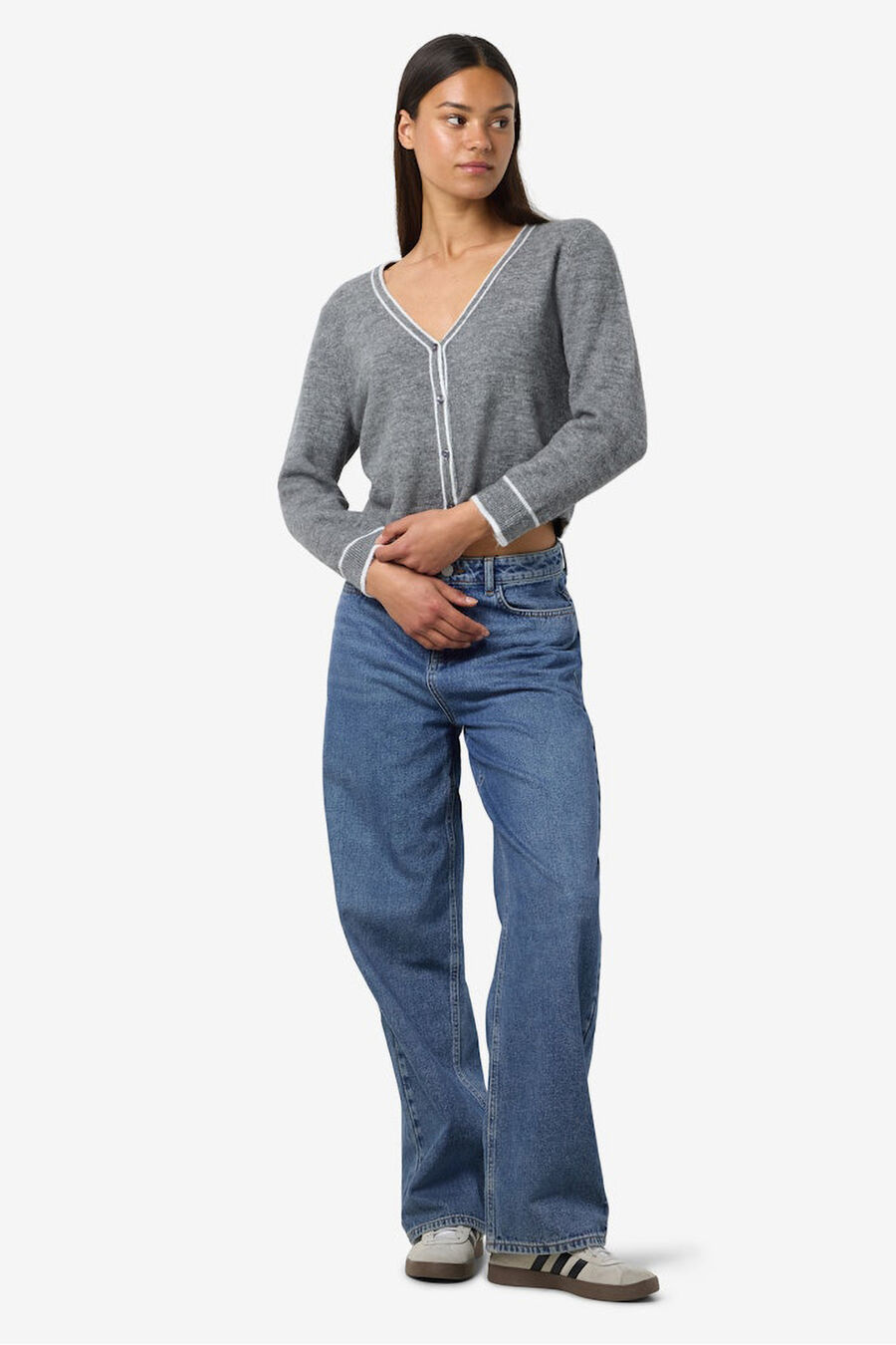 cárdigan pico abotonado