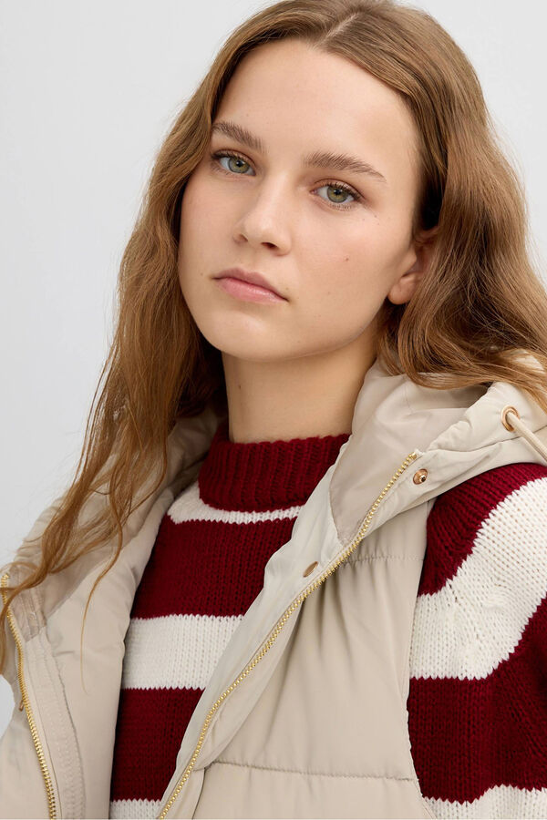 Inside Chaleco Largo Acolchado marr&oacute;n