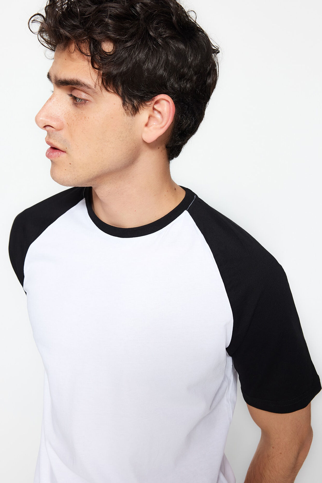 Trendyol Camiseta mangas bicolor