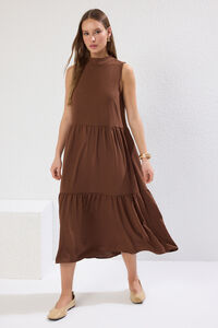 Trendyol Vestido midi reto sem mangas