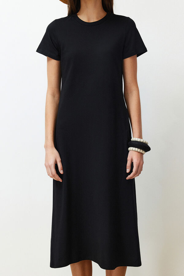 Trendyol Short sleeve midi dress black