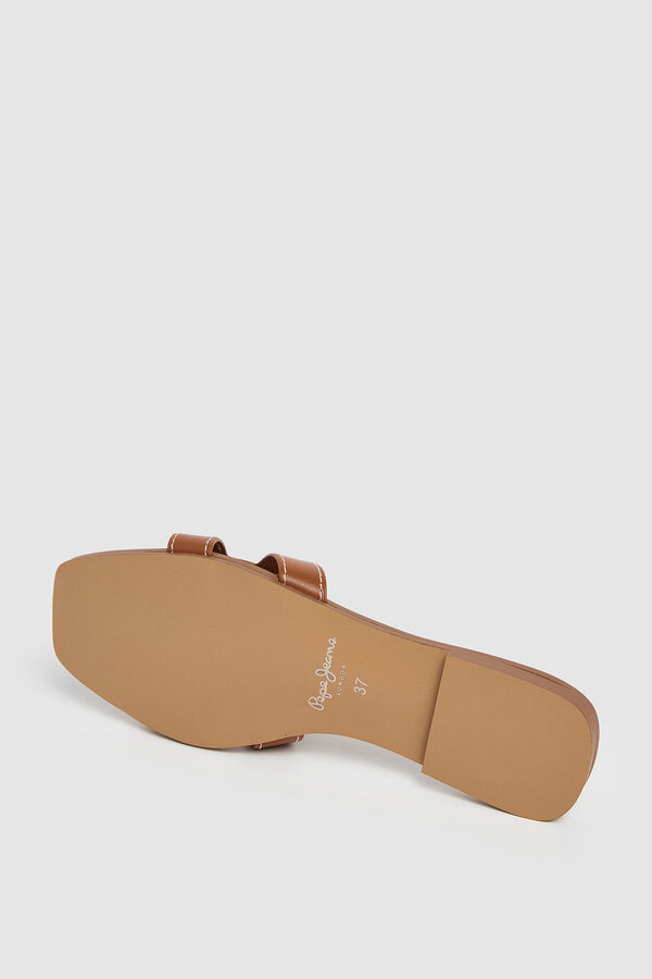 Springfield Faux leather flat sandals | Pepe Jeans tan