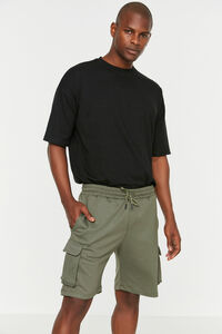 Trendyol Bermudas tipo jogger con bolsillos