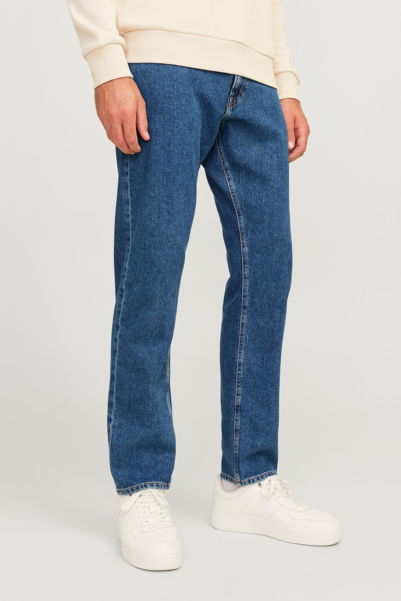 JJ REBEL Jeans mit entspannter Passform