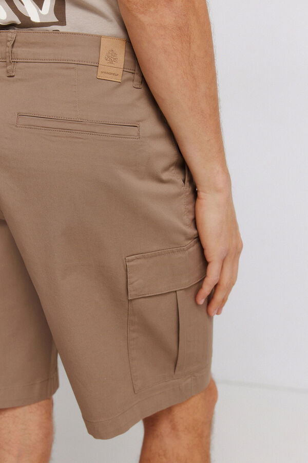 Springfield Bermuda cargo nude