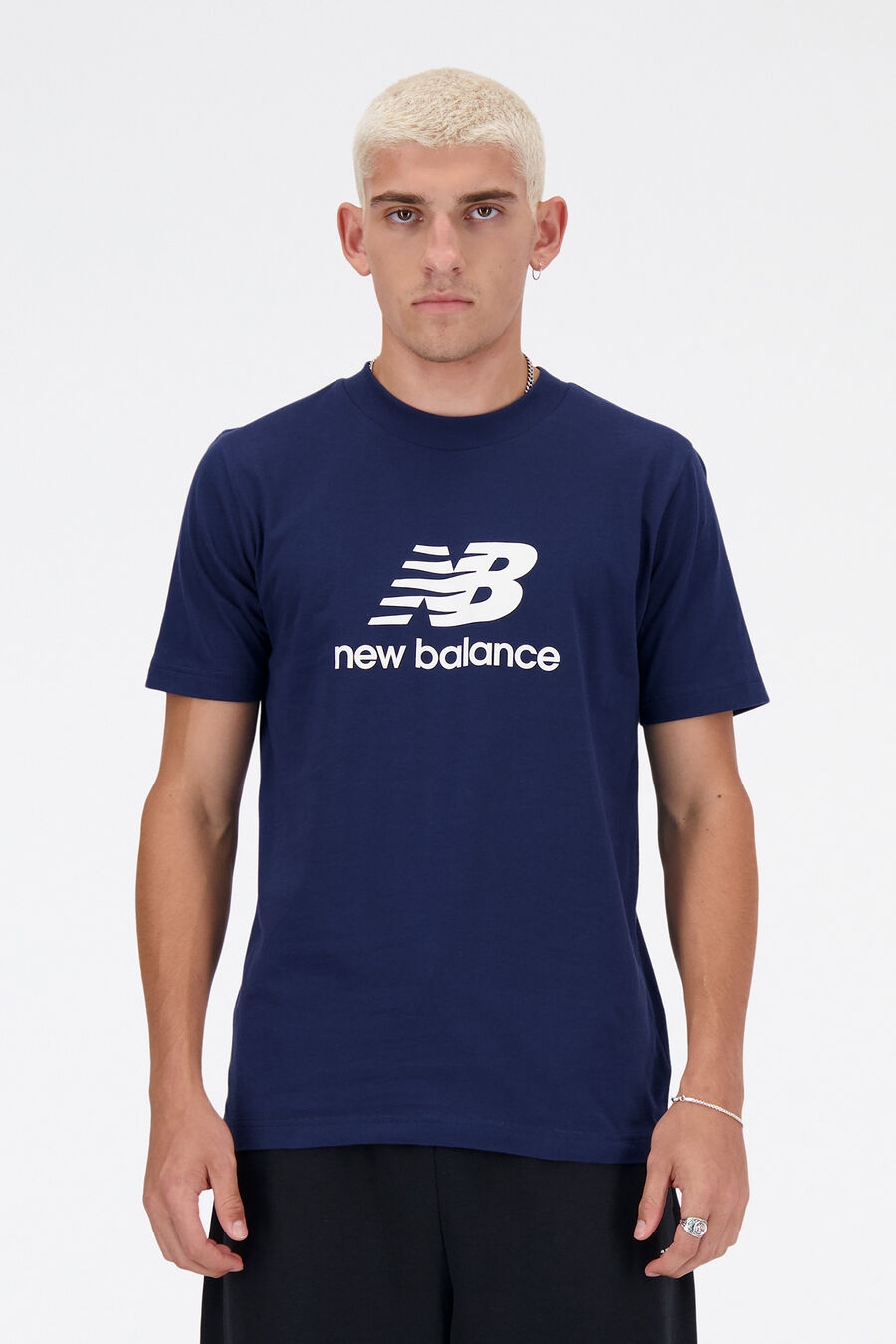 Camiseta Sport Essentials Logo