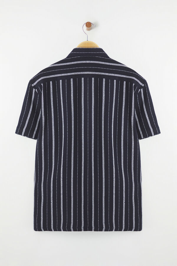 Trendyol Camisa oversize de manga corta azul