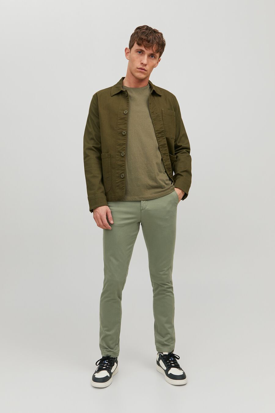 Pantalón chino slim