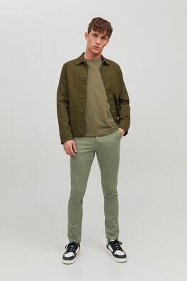 Pantalón chino slim