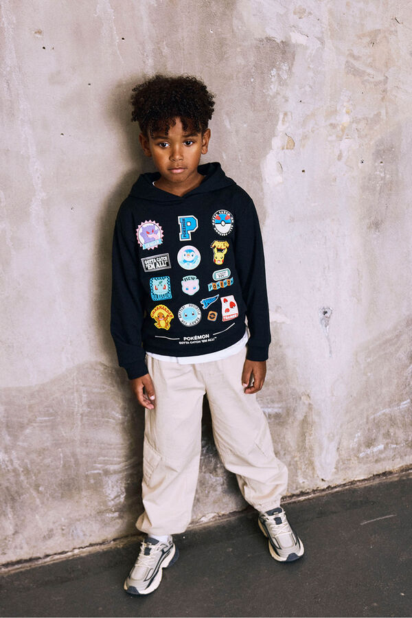 Name it Sudadera de Pokemon con capucha negro