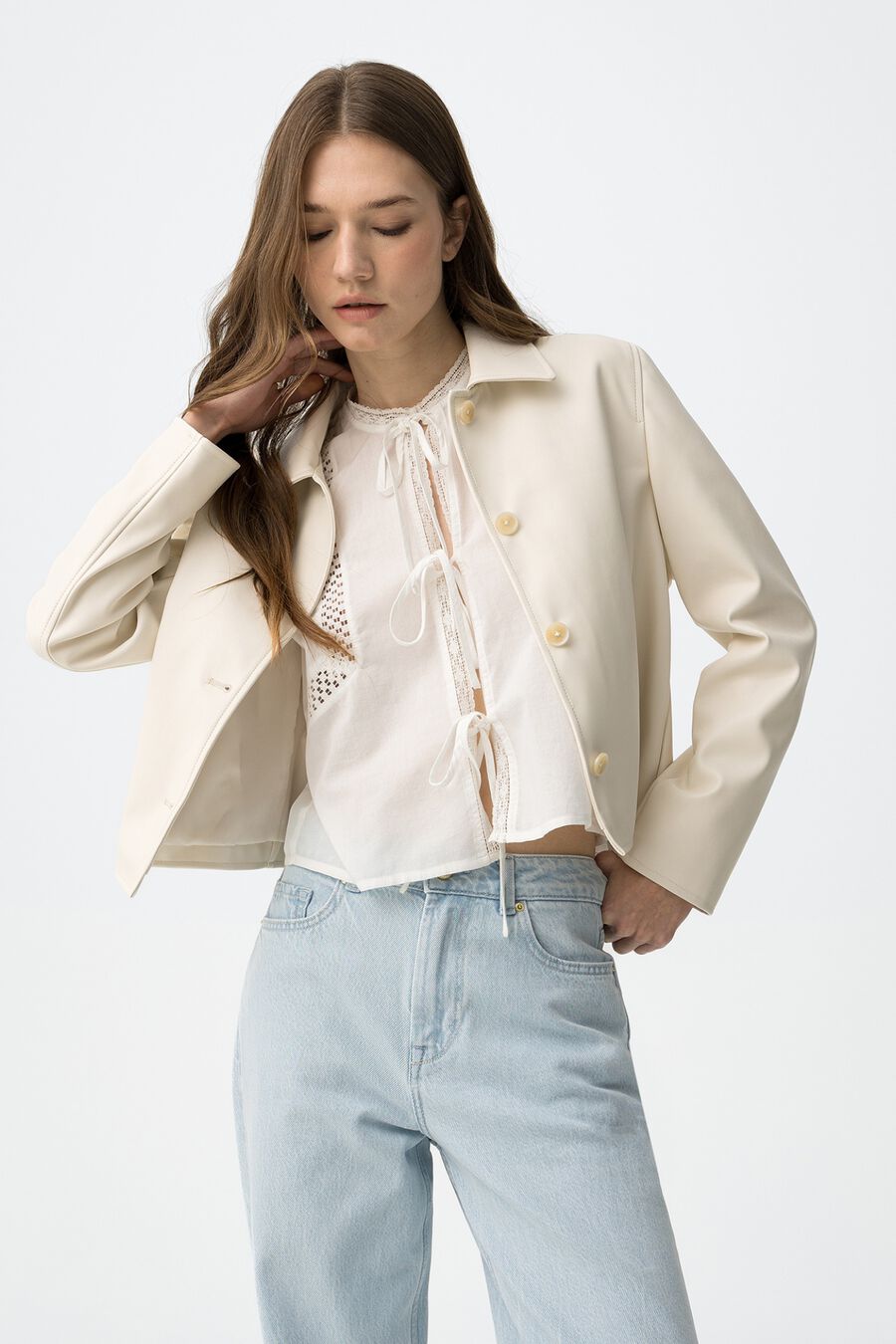 Chaqueta abotonada efecto piel