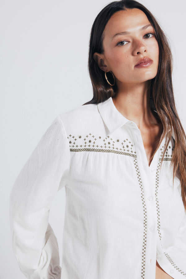 Springfield embroidered yoke beige