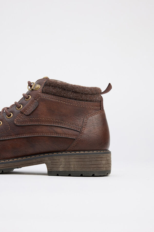 Springfield Boots with combined collar barna